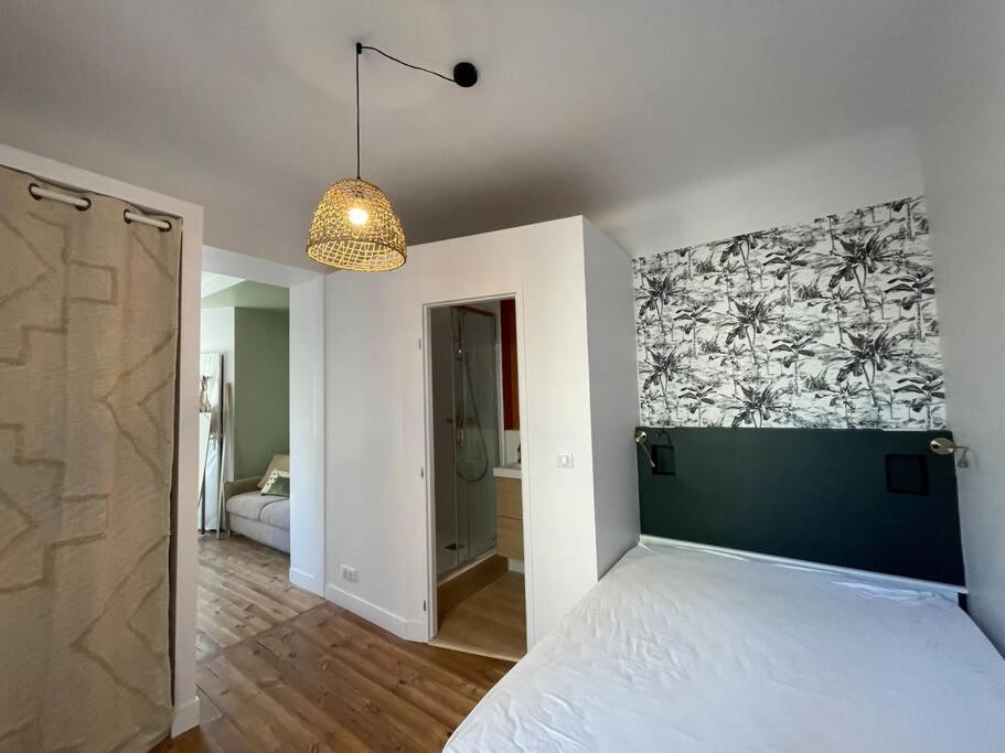 2 Min Halles, 3 Min Plages, Plein Centre. Apartment